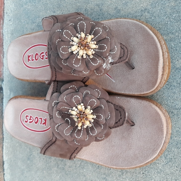 Klogs Size 8 Floral Beaded Brown Leather Faux Wooden Wedge Thong Clog Sandals - Picture 8 of 17